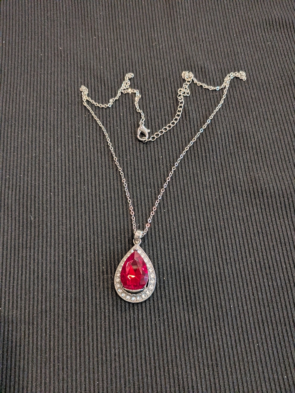 Red Teardrop Pendant Necklace 11"with Clear Halo - Silver Tone Vintage 1950-1960